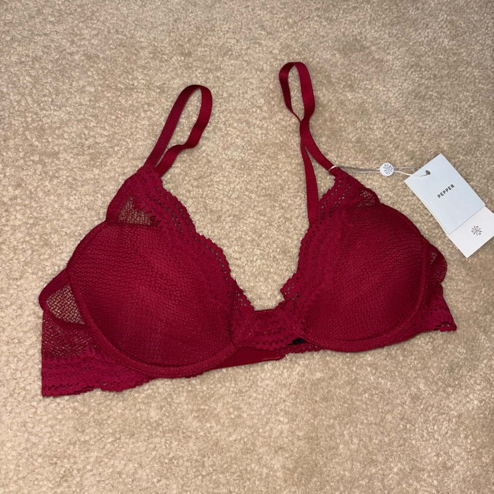 NWT Pepper 34A bra